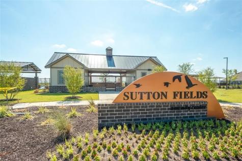 5425 Varian Drive Aubrey TX 76227
