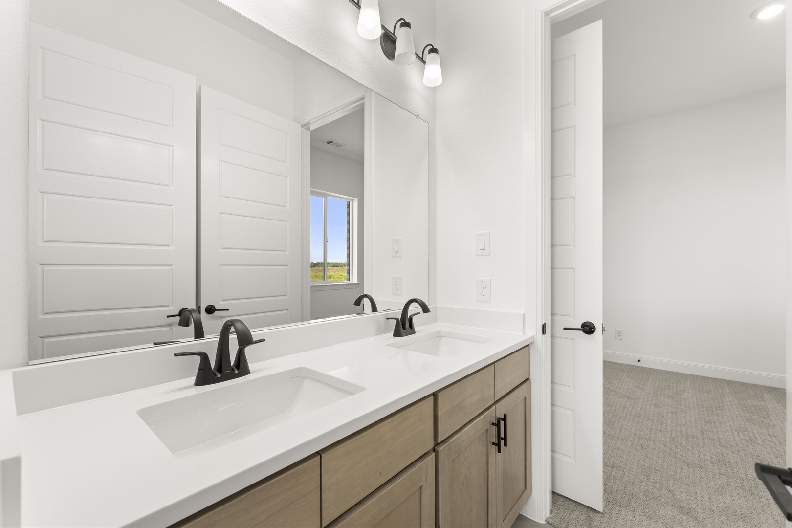 5425 Varian Drive Aubrey TX 76227