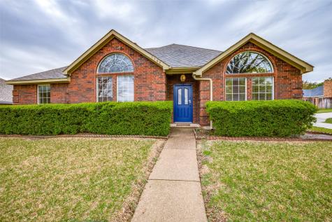 1140 Barrington Drive Desoto TX 75115