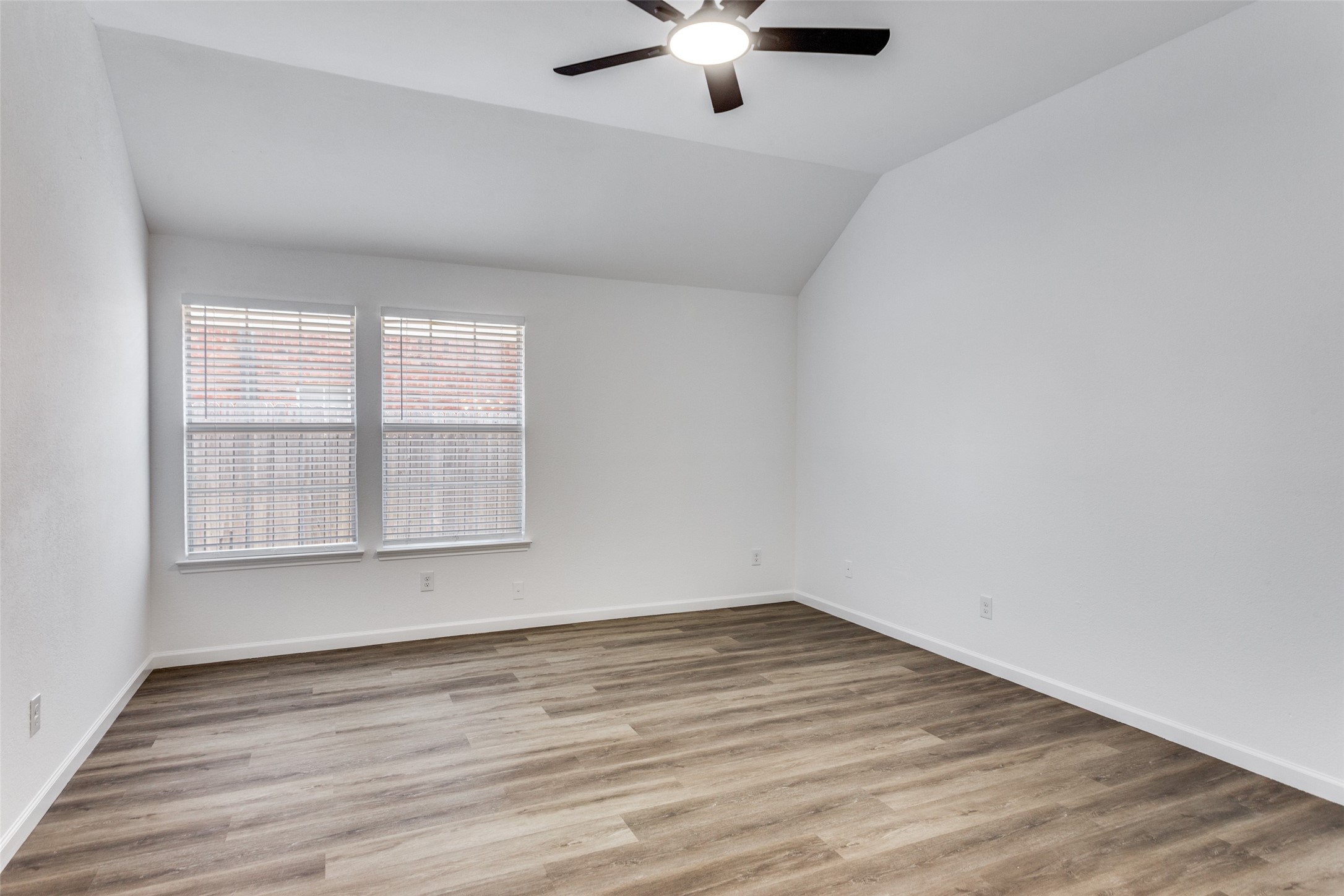 2612 Forest Creek Fort Worth TX 76123