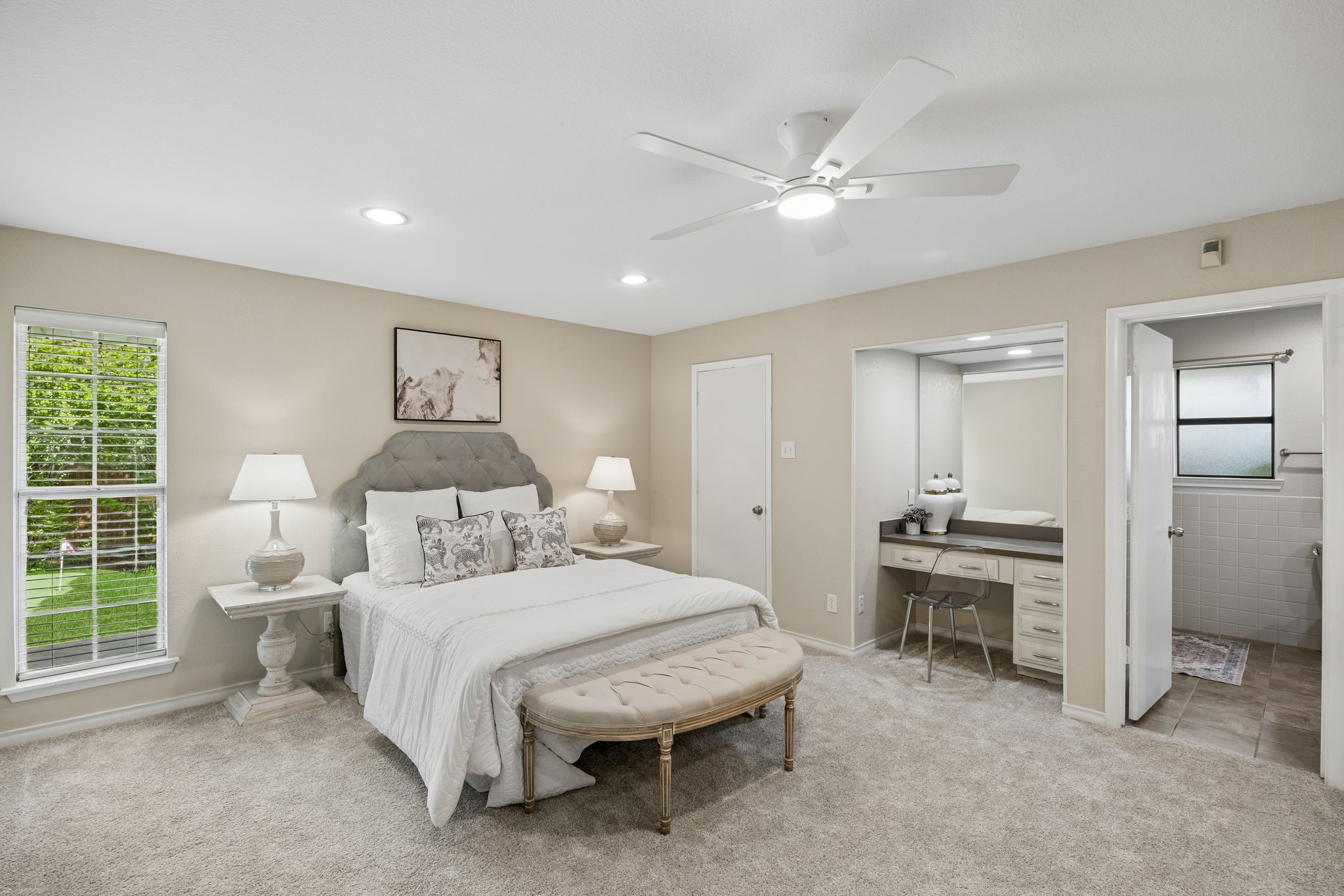 9734 Queenswood Lane Dallas TX 75238