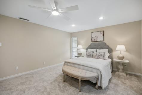 9734 Queenswood Lane Dallas TX 75238
