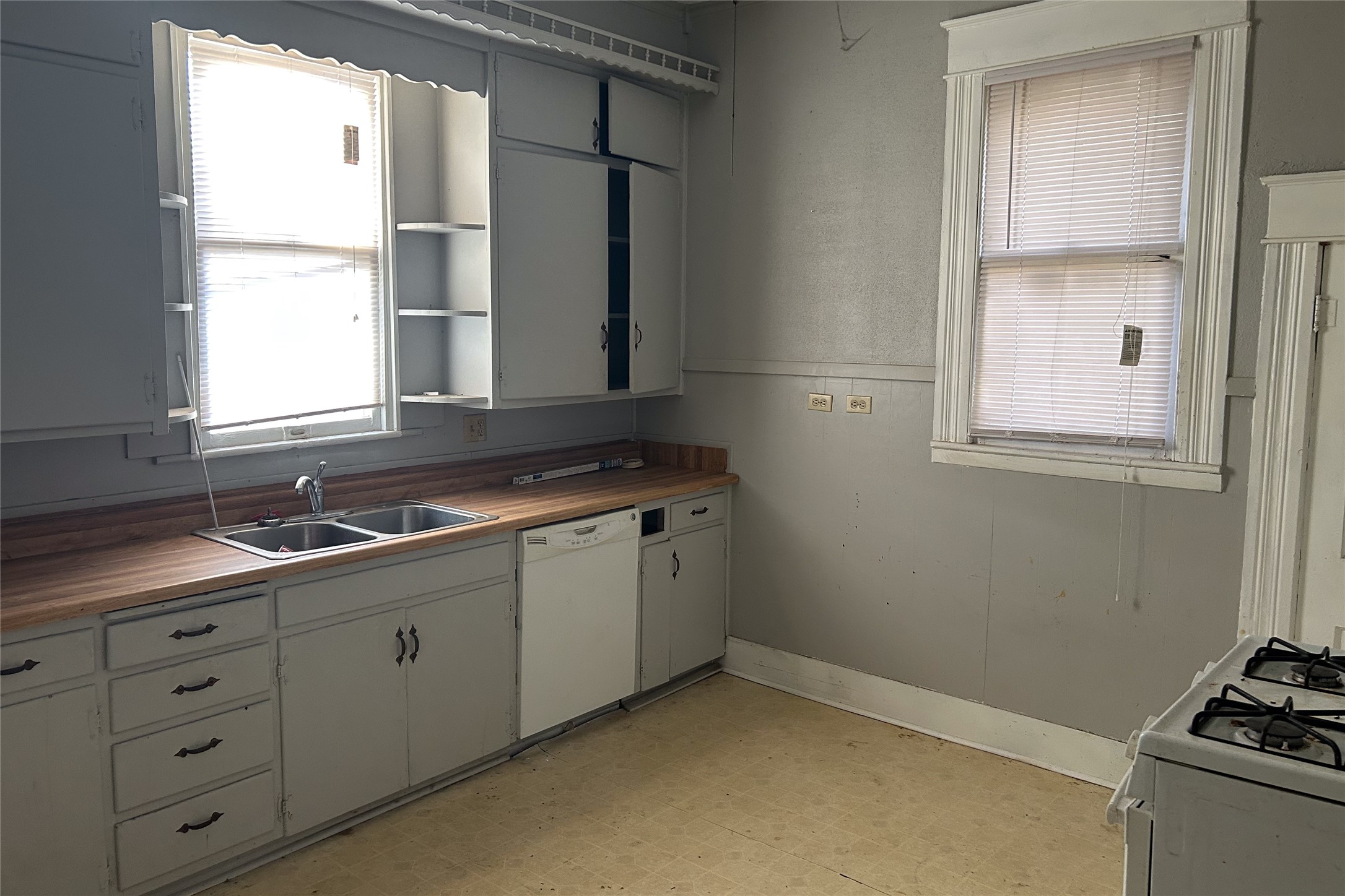 701 S Clements Street Gainesville TX 76240