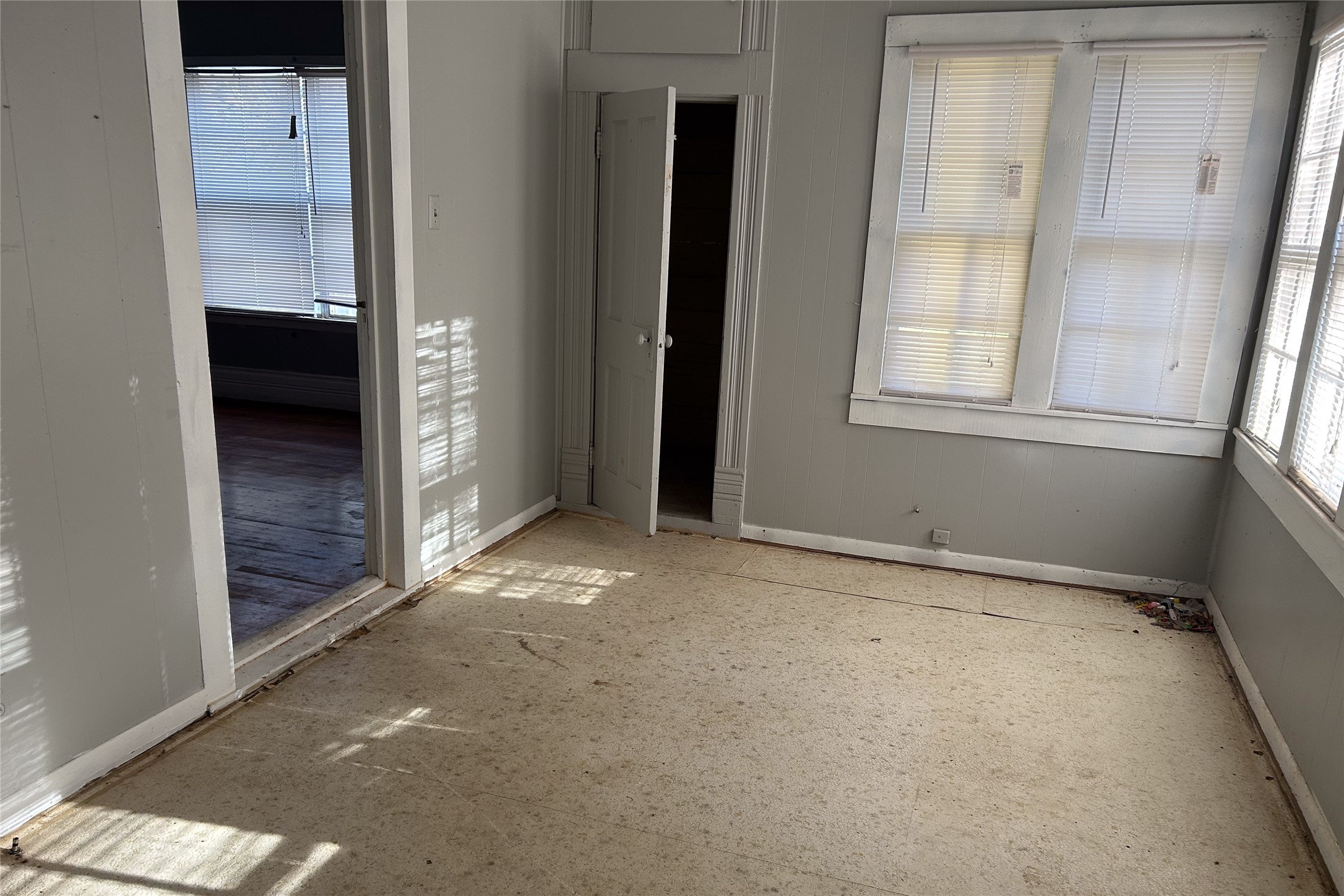 701 S Clements Street Gainesville TX 76240