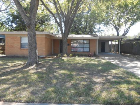 1814 Briarwood Lane Irving TX 75061