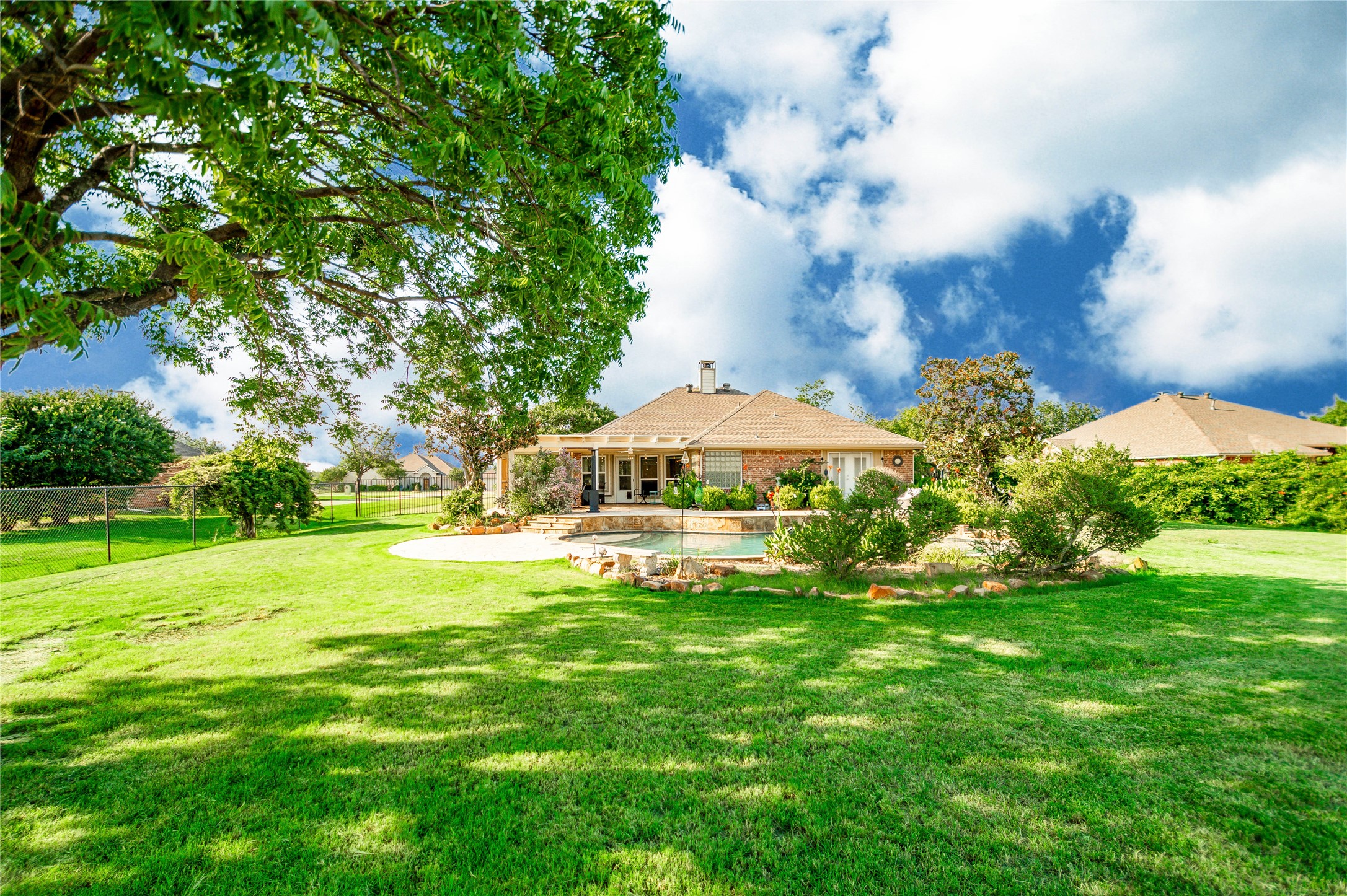 104 Island Circle Shady Shores TX 76208