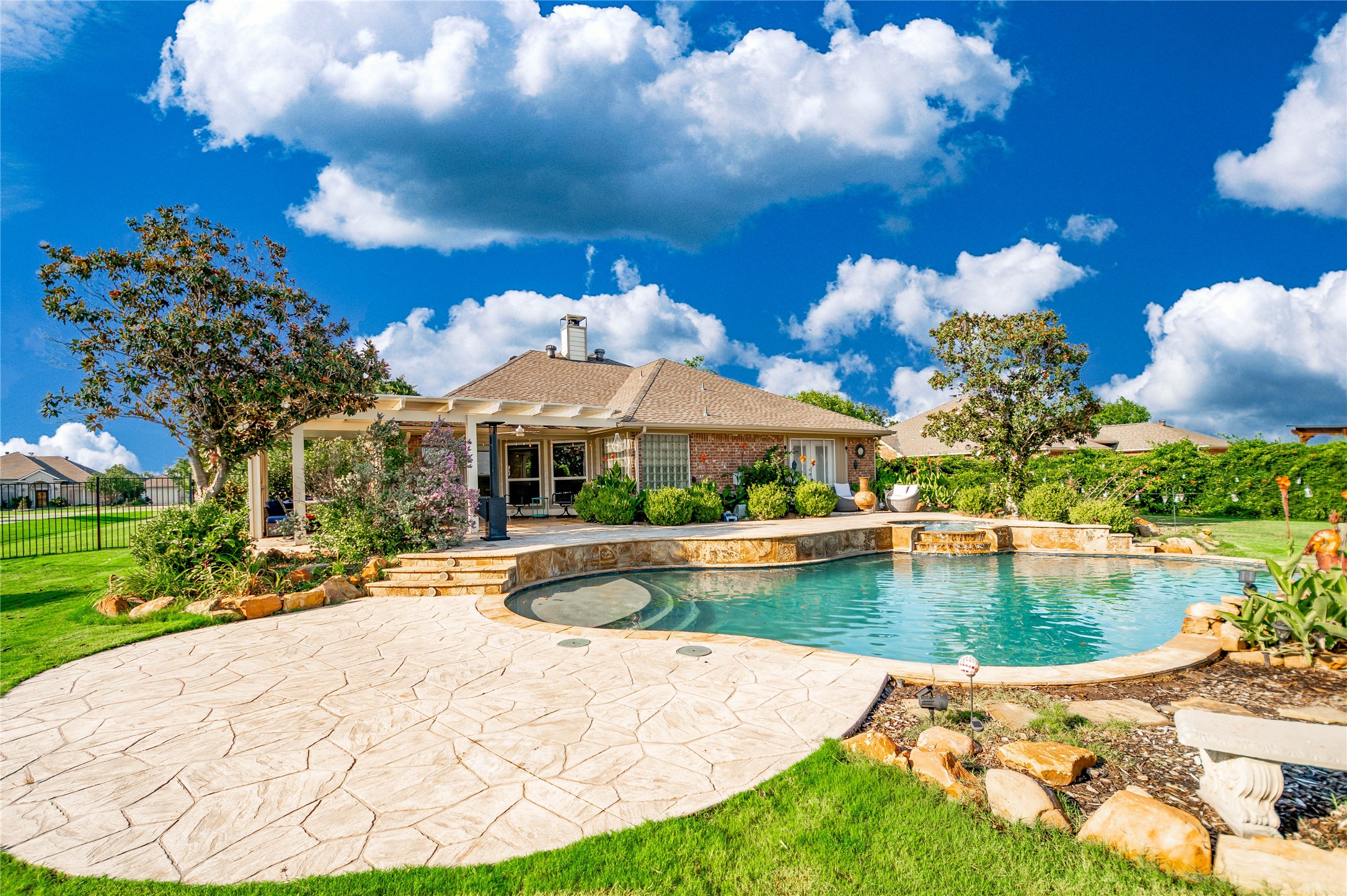 104 Island Circle Shady Shores TX 76208