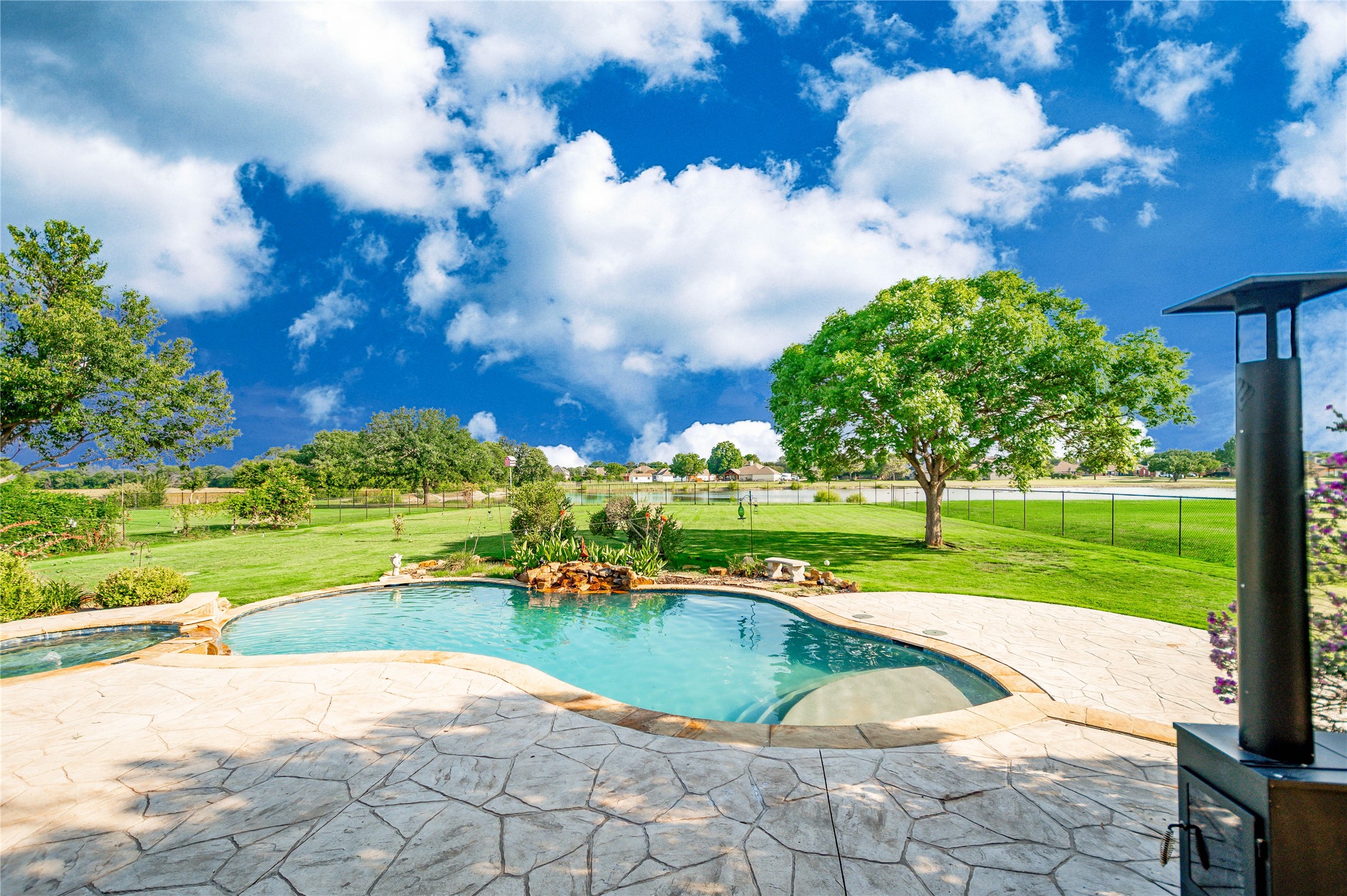 104 Island Circle Shady Shores TX 76208