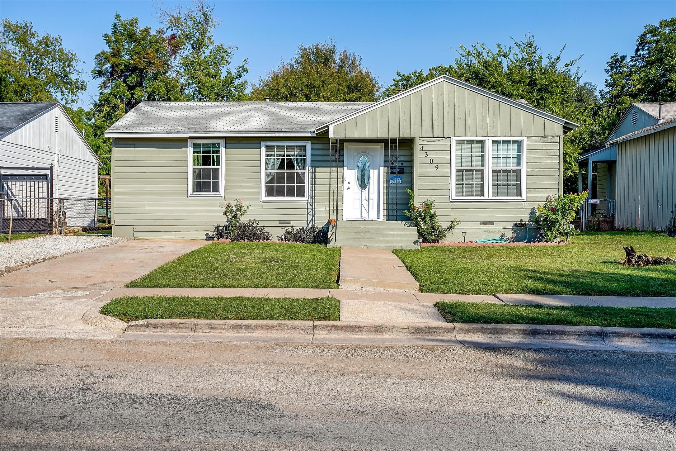 4309 Harwen Terrace Fort Worth TX 76133