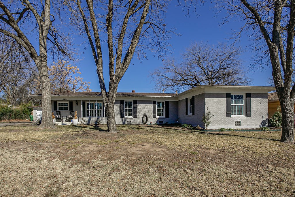 6933 Park Place Drive Richland Hills TX 76118