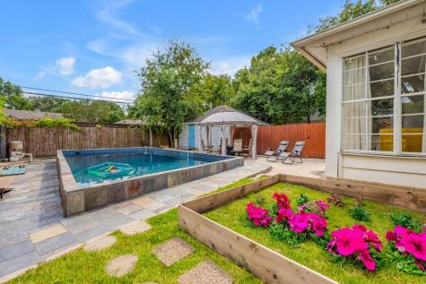 2240 Lawndale Drive Dallas TX 75211
