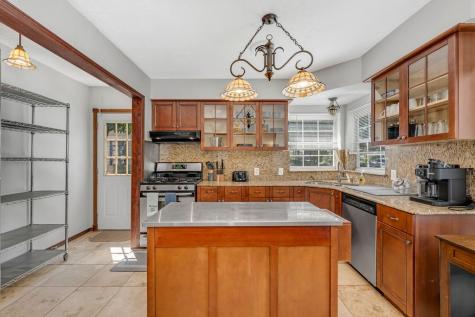 2240 Lawndale Drive Dallas TX 75211