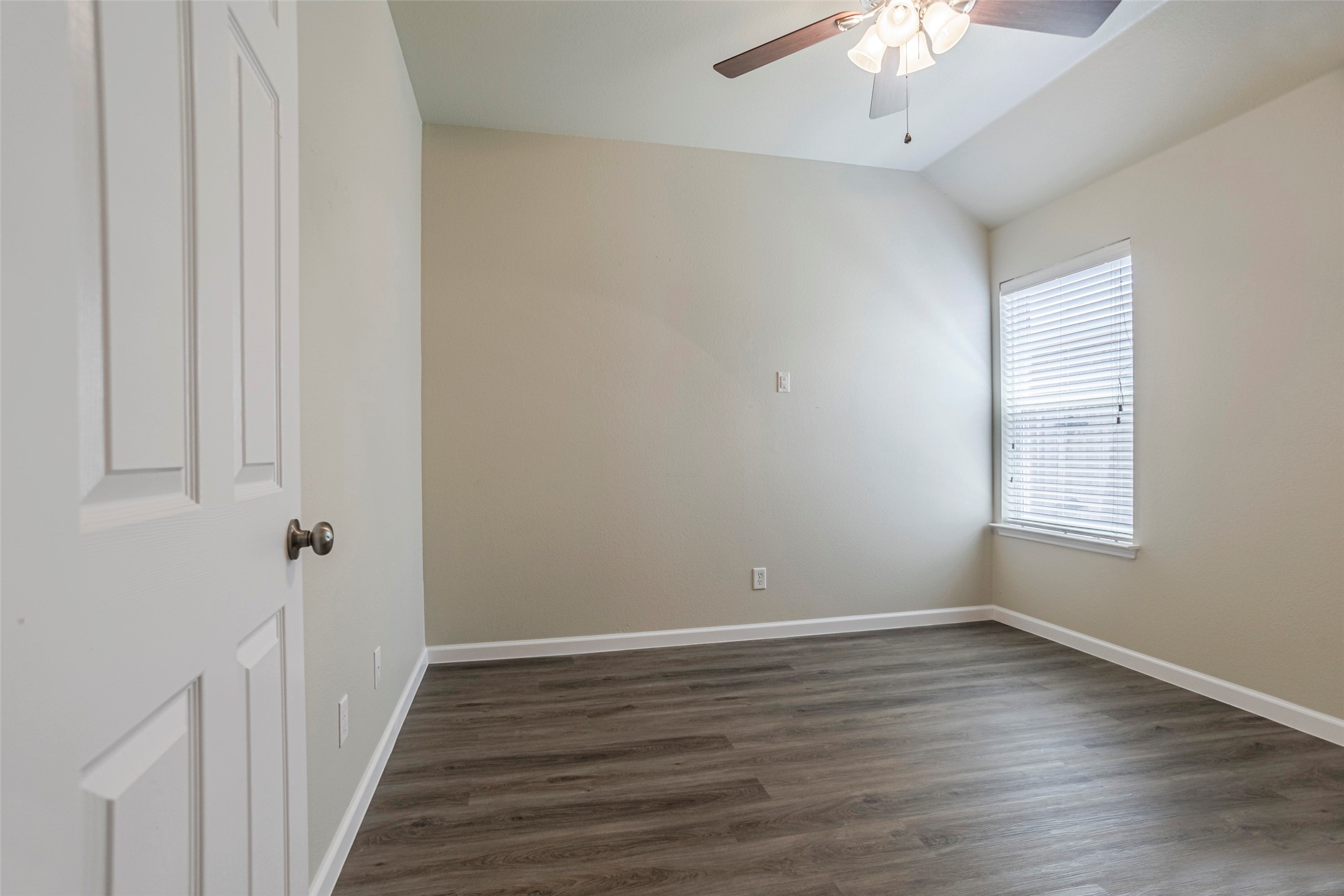 1521 Wickham Drive Burleson TX 76028