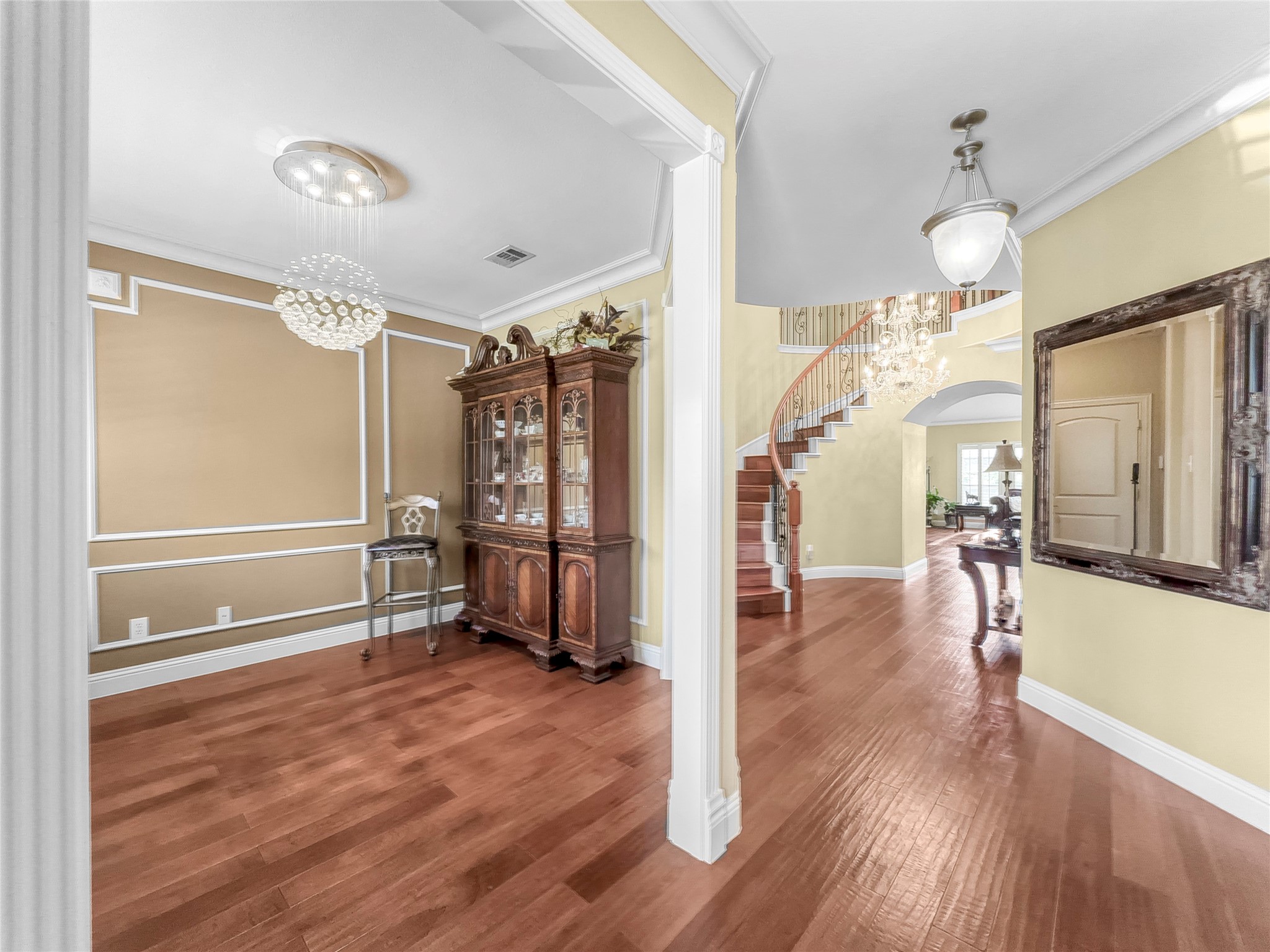 6951 Sea Harbor Drive Grand Prairie TX 75054