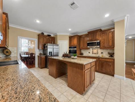 6951 Sea Harbor Drive Grand Prairie TX 75054