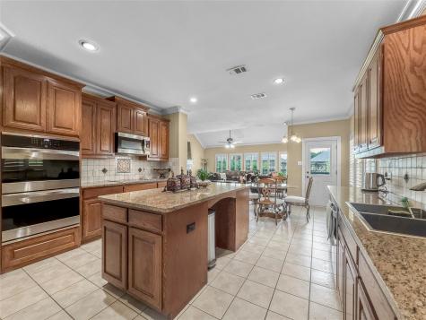 6951 Sea Harbor Drive Grand Prairie TX 75054
