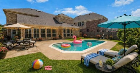 6951 Sea Harbor Drive Grand Prairie TX 75054
