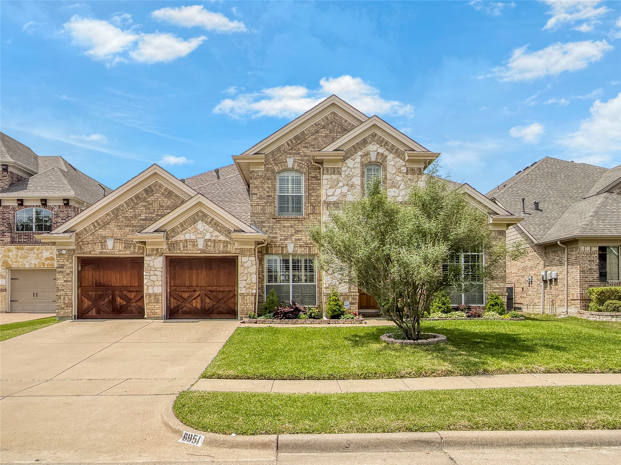 6951 Sea Harbor Drive Grand Prairie TX 75054