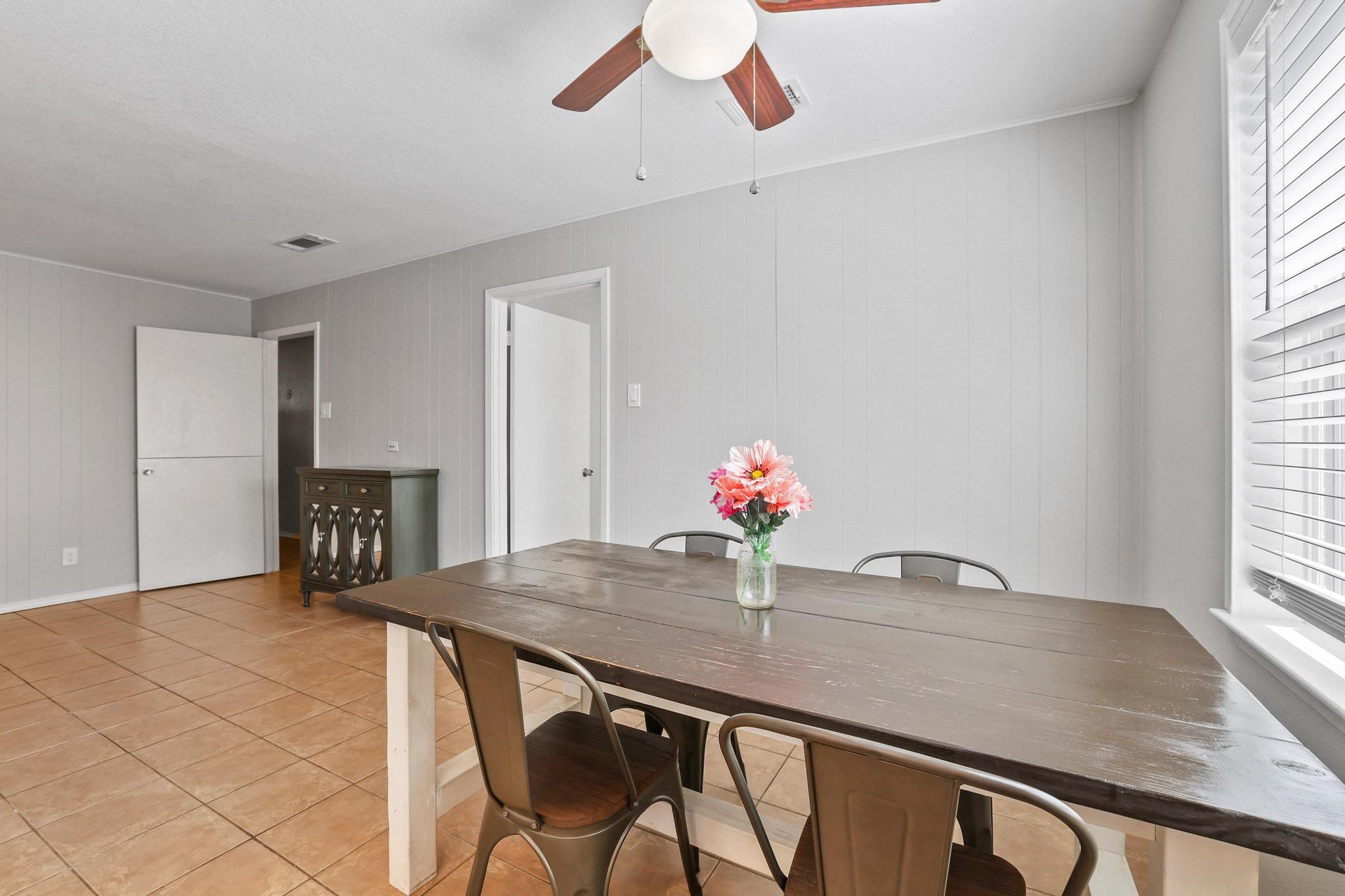 10621 Mapleridge Drive Dallas TX 75238