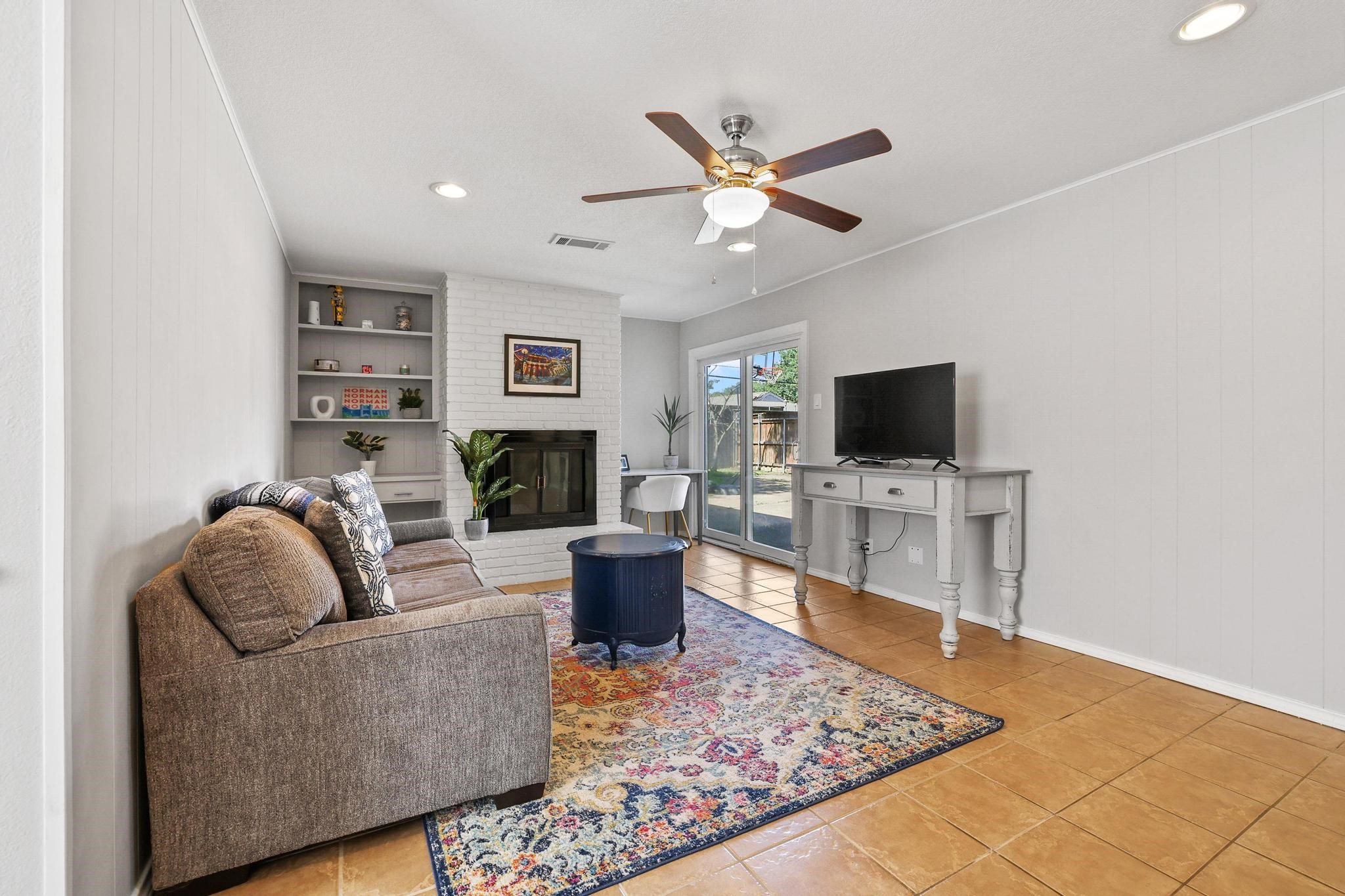 10621 Mapleridge Drive Dallas TX 75238