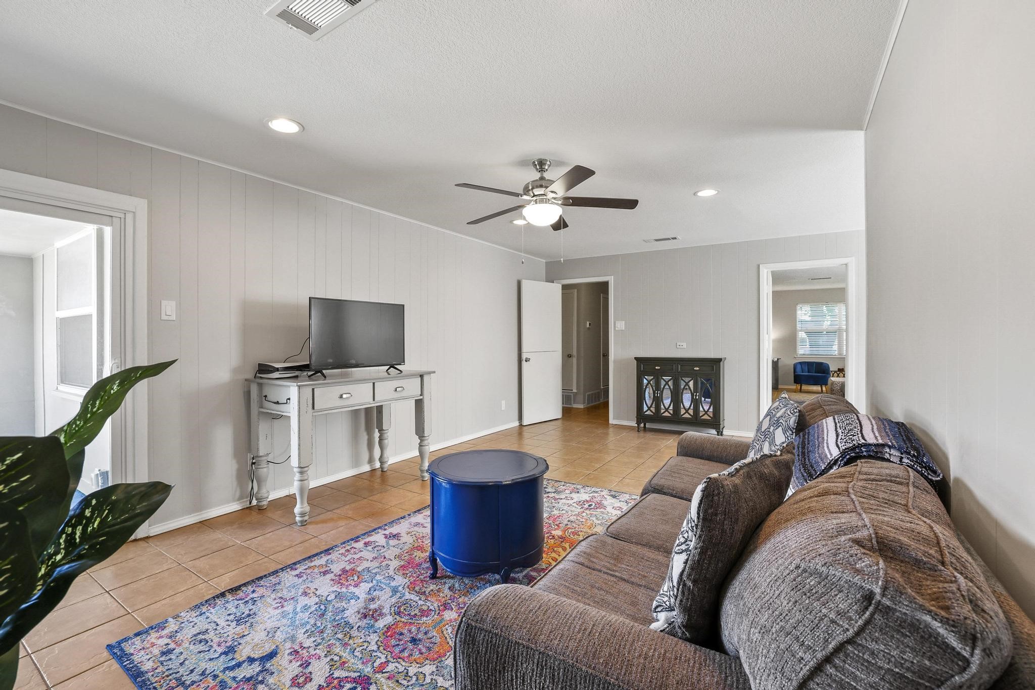 10621 Mapleridge Drive Dallas TX 75238