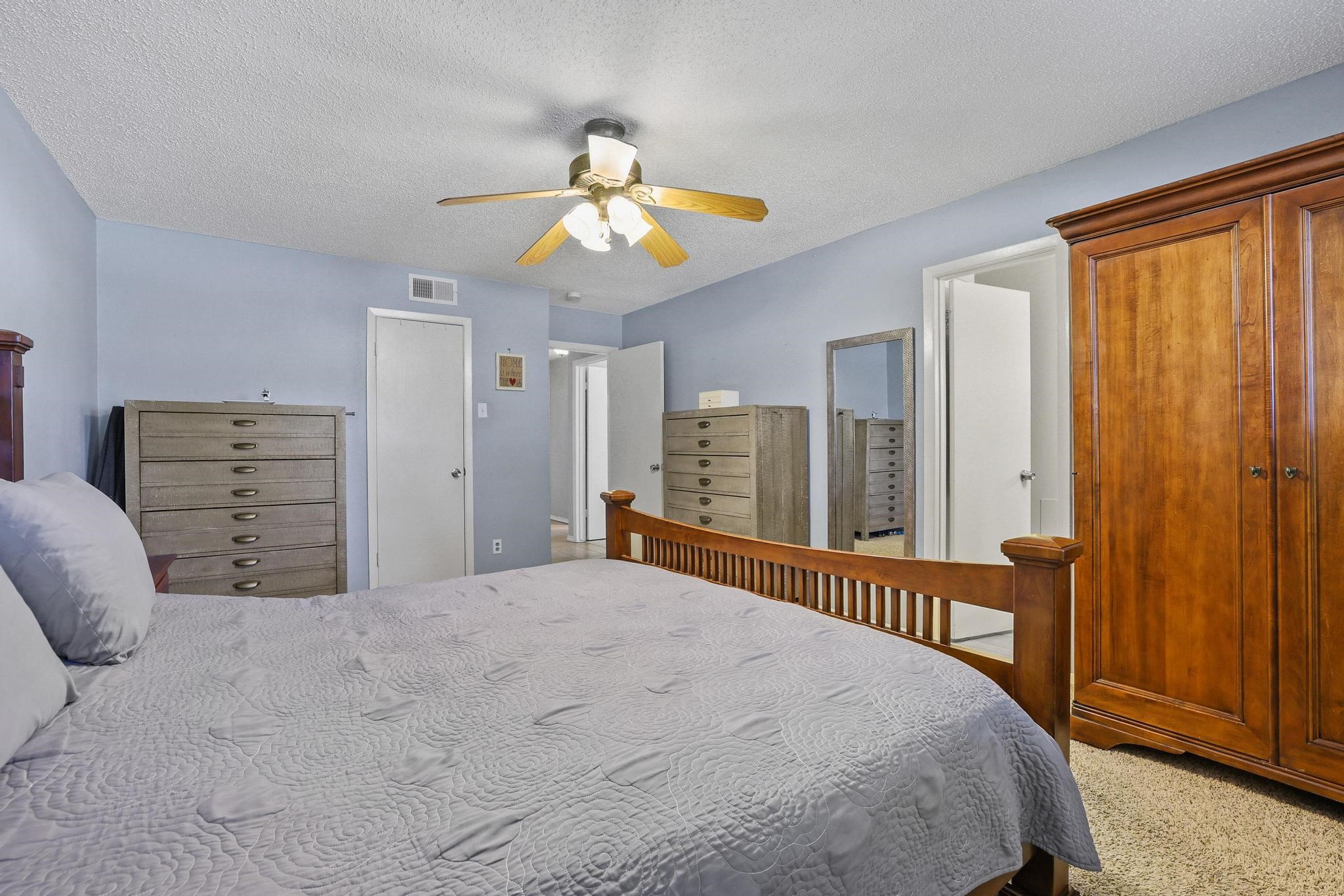 10621 Mapleridge Drive Dallas TX 75238
