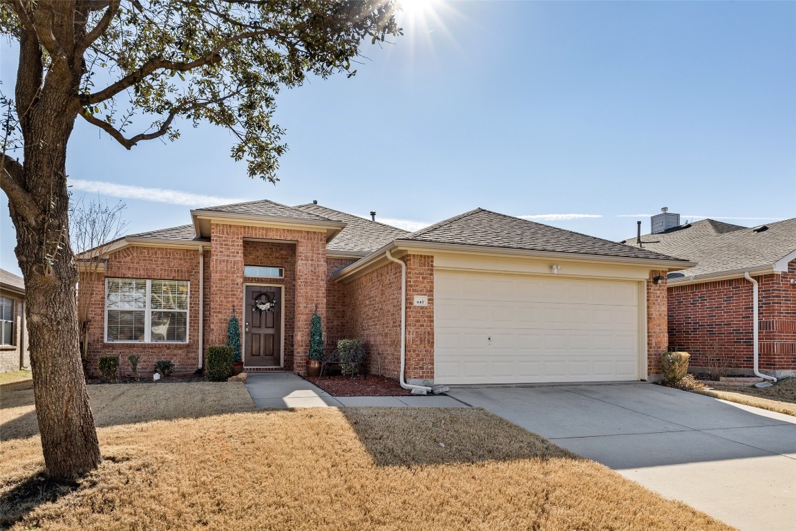 417 Meandering Trail Little Elm TX 75068
