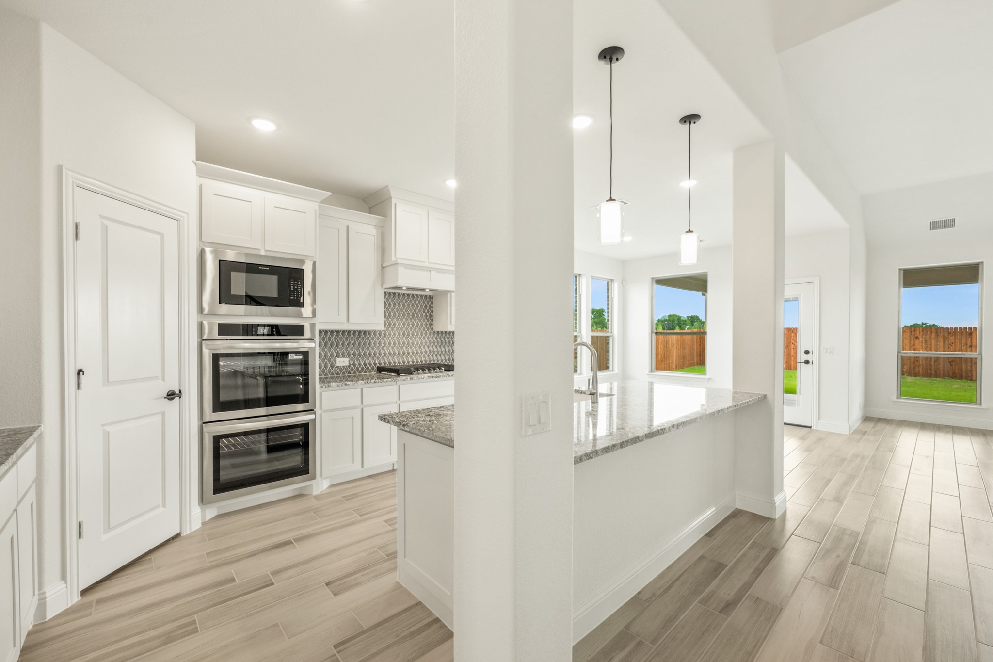 925 Cannes Drive Red Oak TX 75154