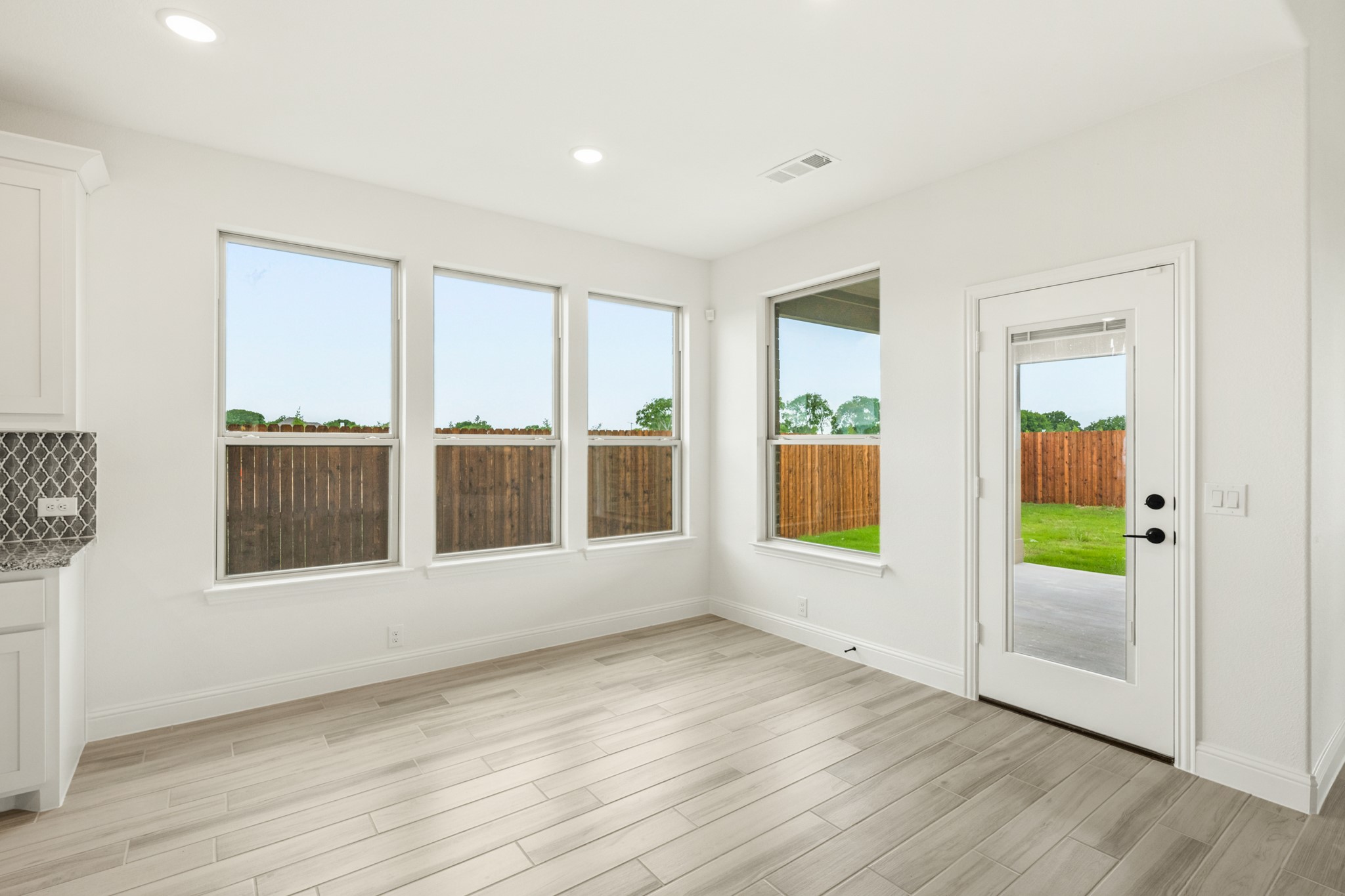 925 Cannes Drive Red Oak TX 75154