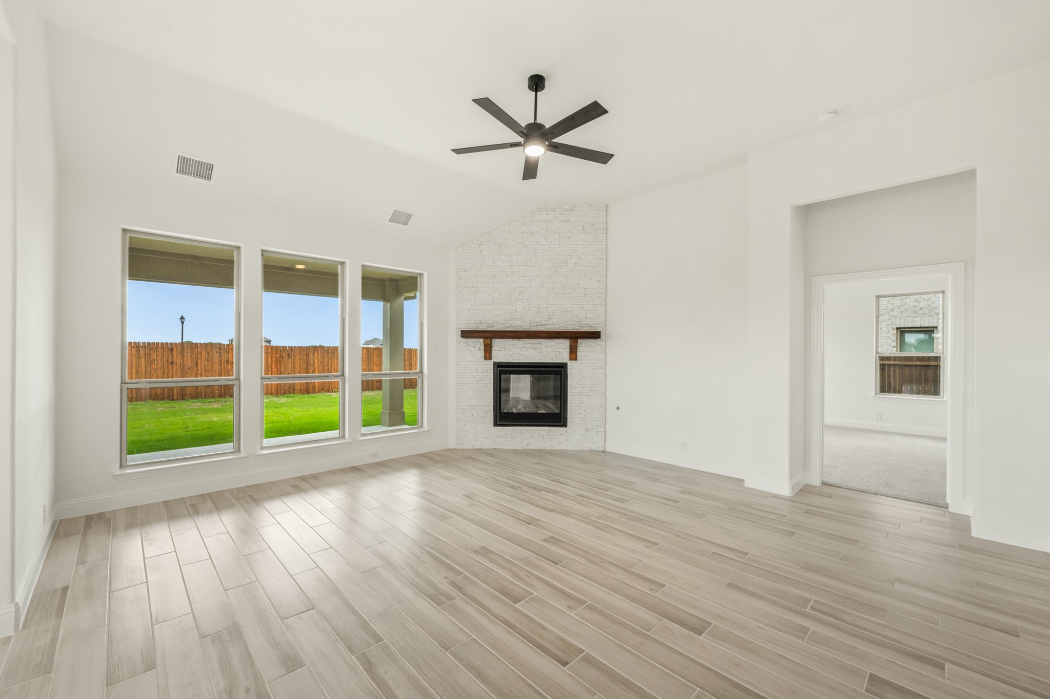925 Cannes Drive Red Oak TX 75154
