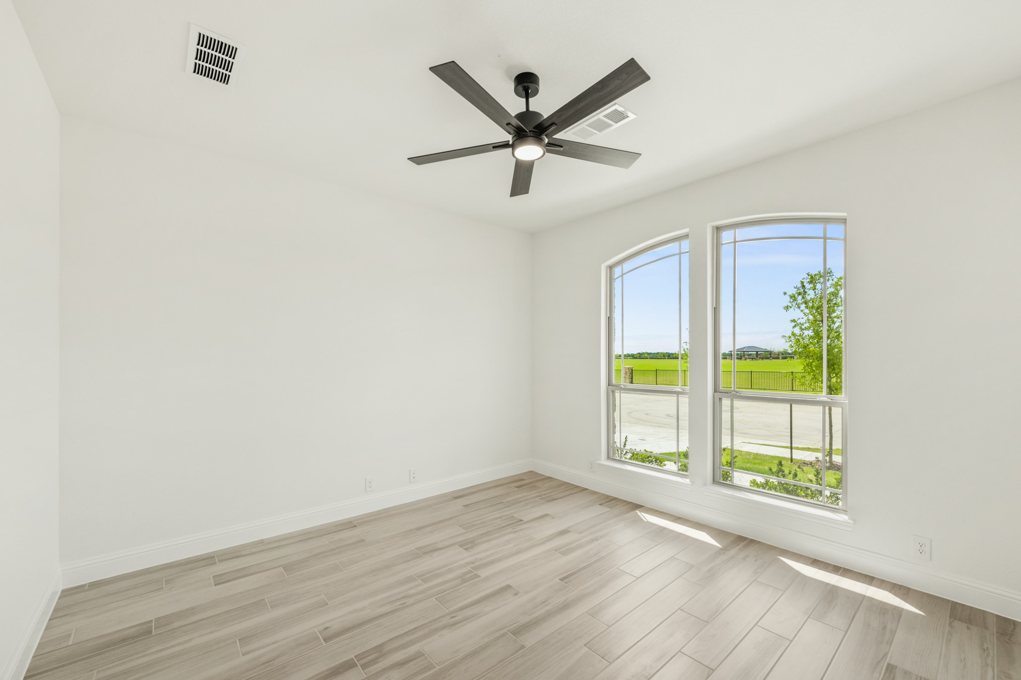 925 Cannes Drive Red Oak TX 75154