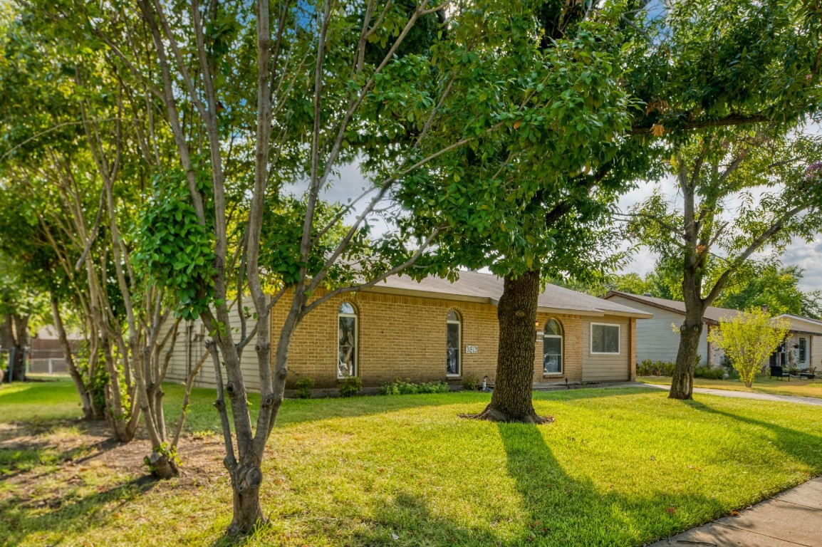 3813 Plymouth Road Garland TX 75043