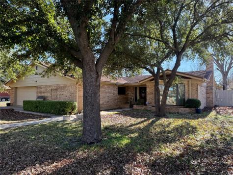 1401 W Hill Lane Coleman TX 76834