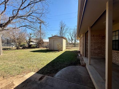 1401 W Hill Lane Coleman TX 76834