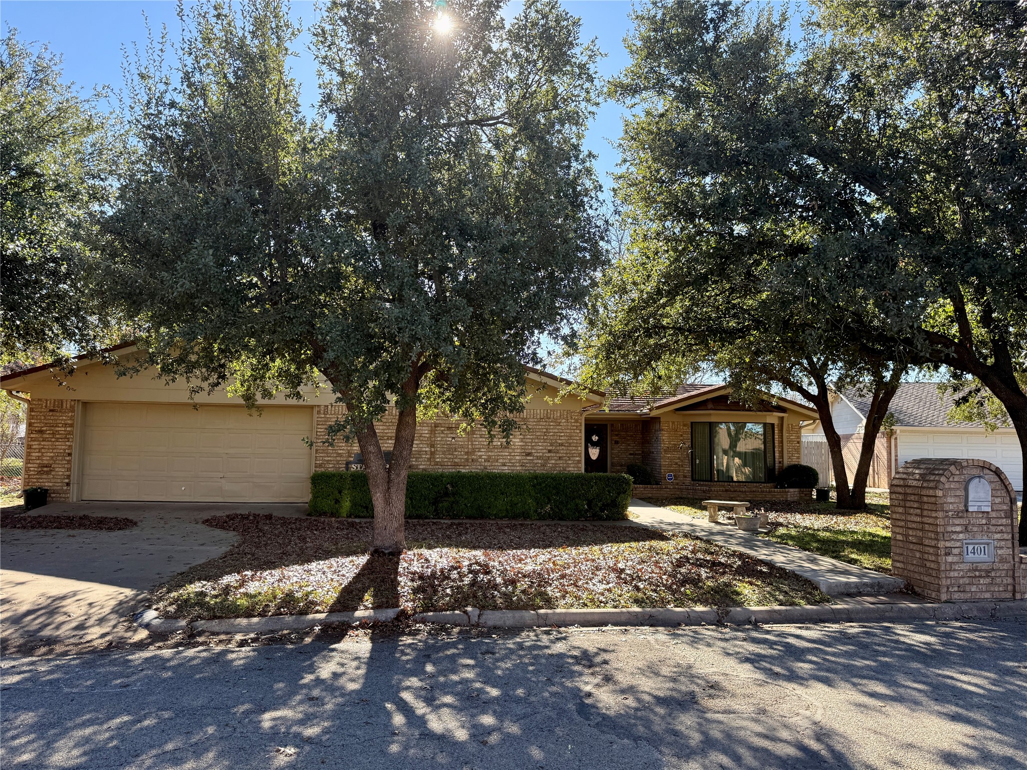 1401 W Hill Lane Coleman TX 76834
