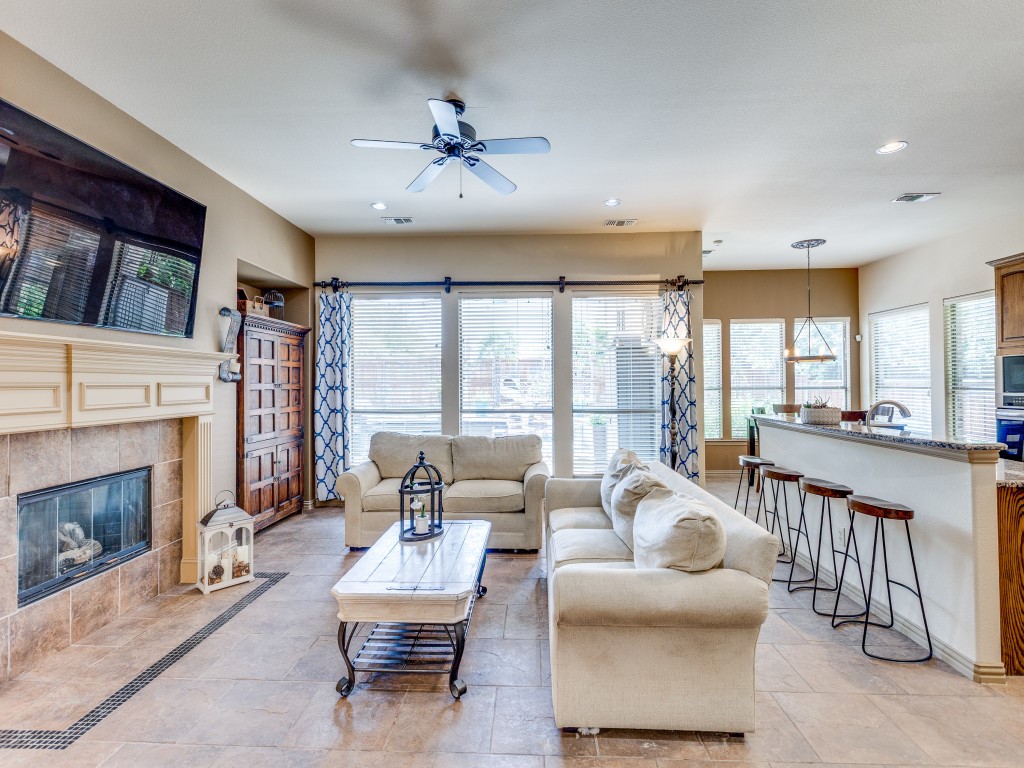 369 Parkvillage Avenue Fairview TX 75069
