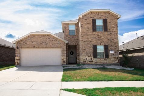 10322 Fort Belknap Trail Crowley TX 76036