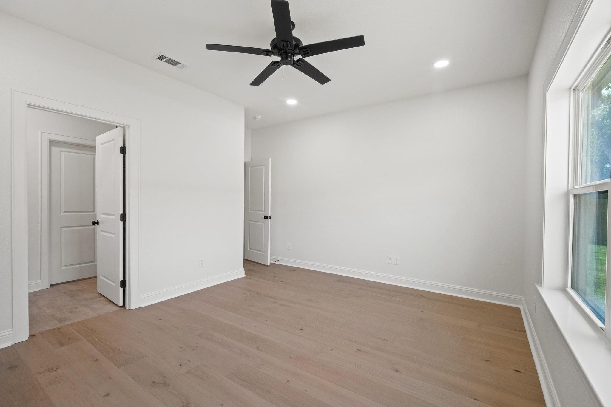 212 Central Park Court Athens TX 75751