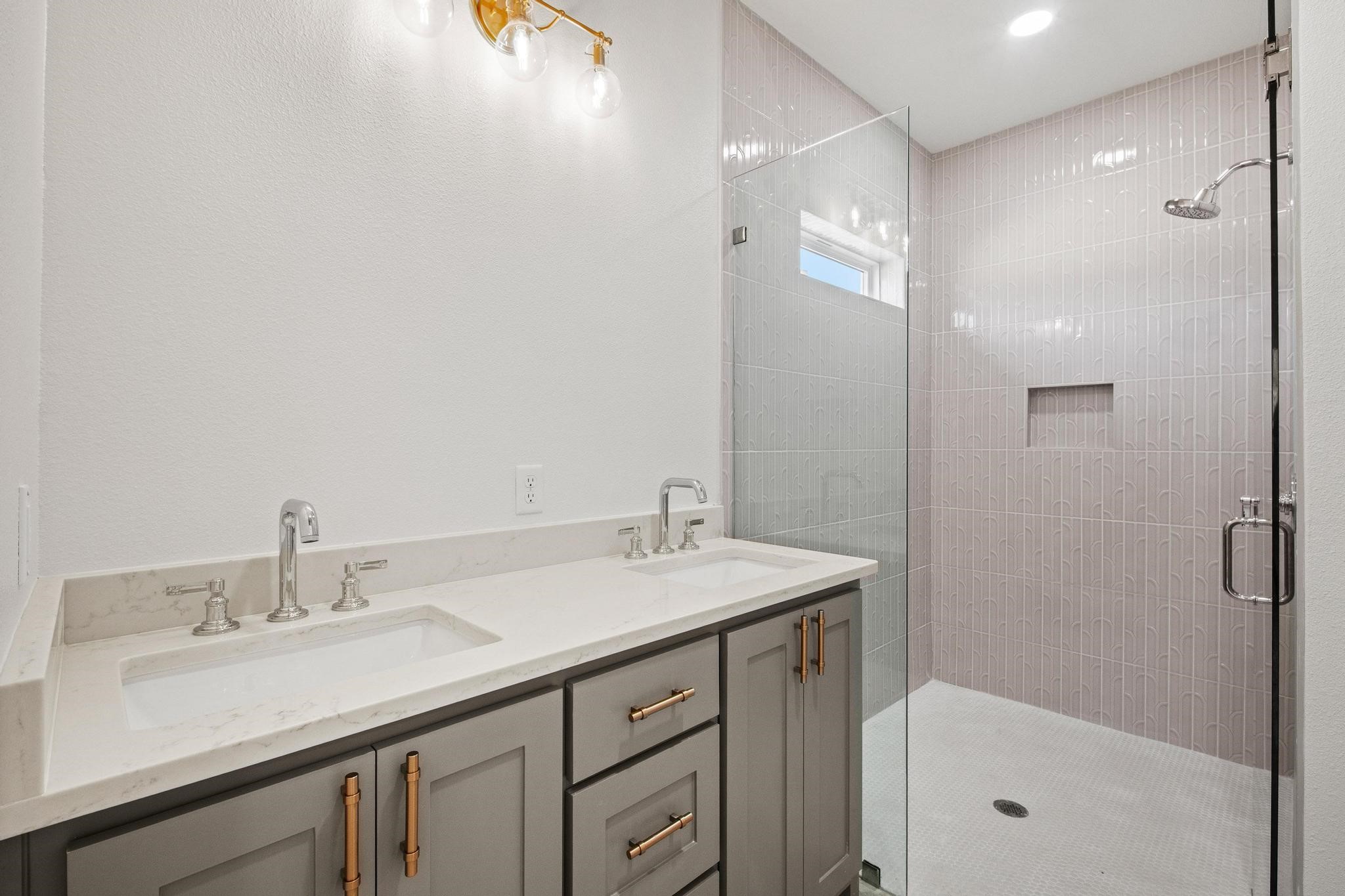 212 Central Park Court Athens TX 75751
