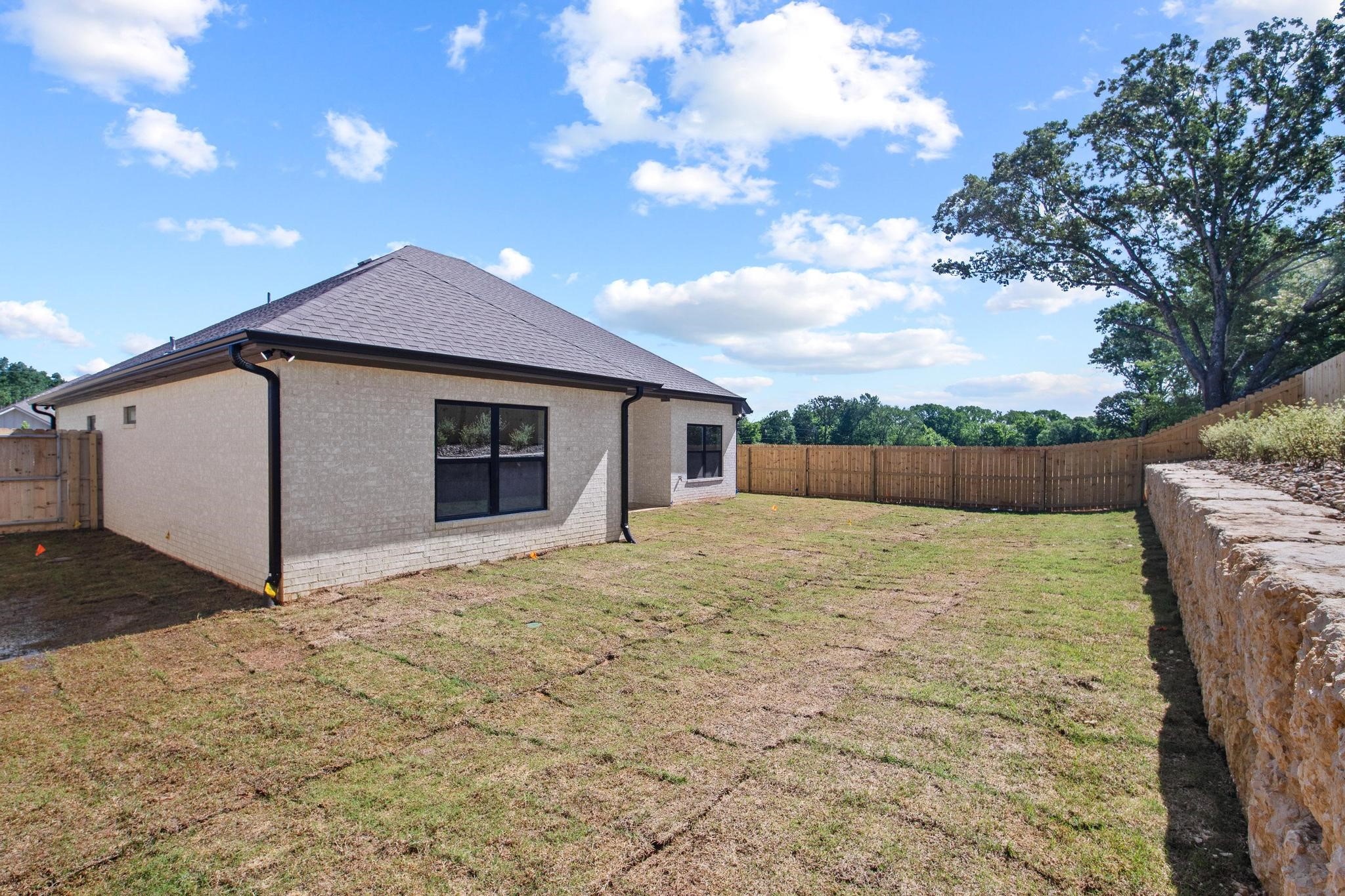 212 Central Park Court Athens TX 75751