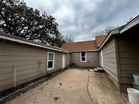 910 W Long Street Stephenville TX 76401