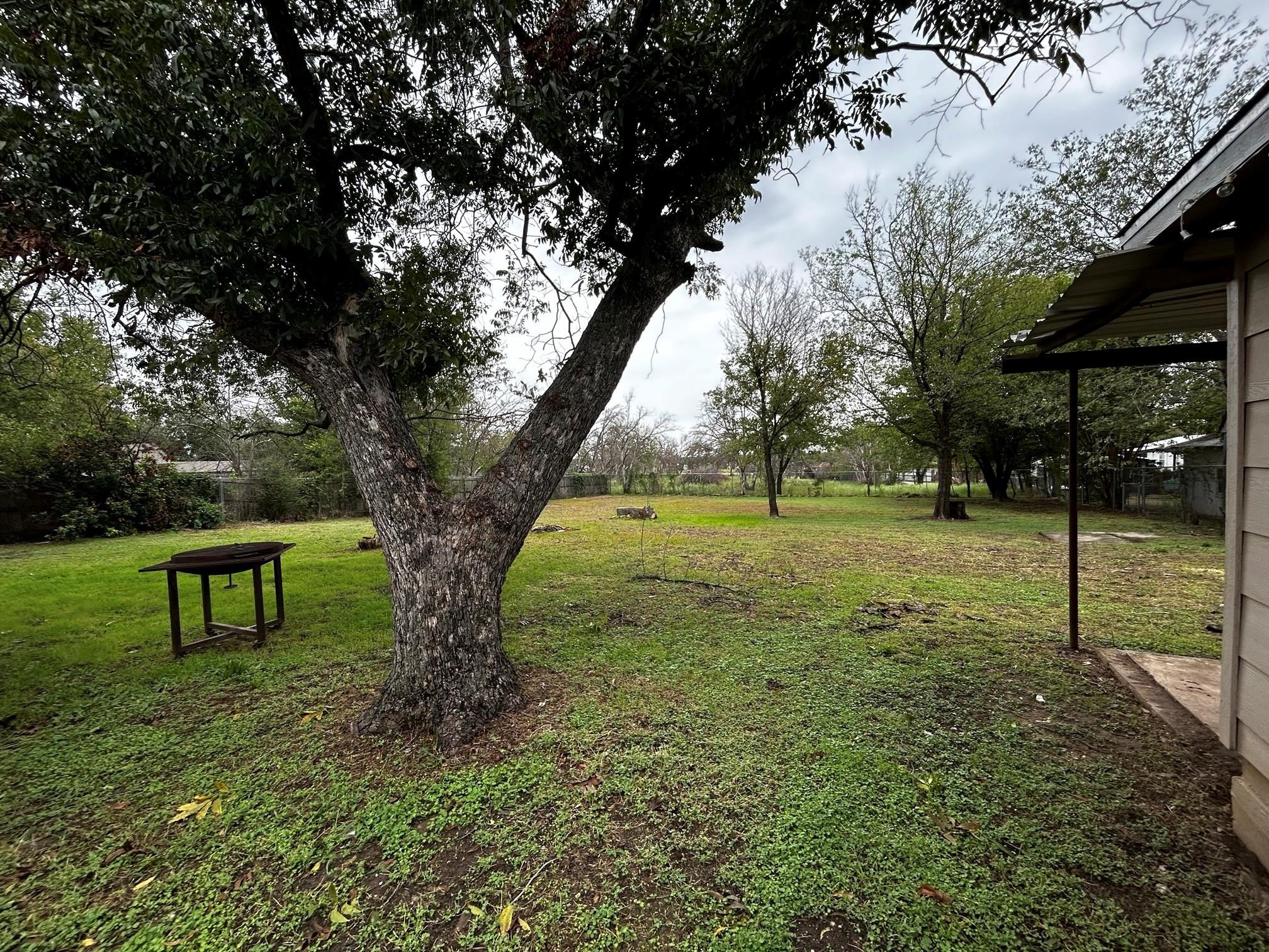 910 W Long Street Stephenville TX 76401