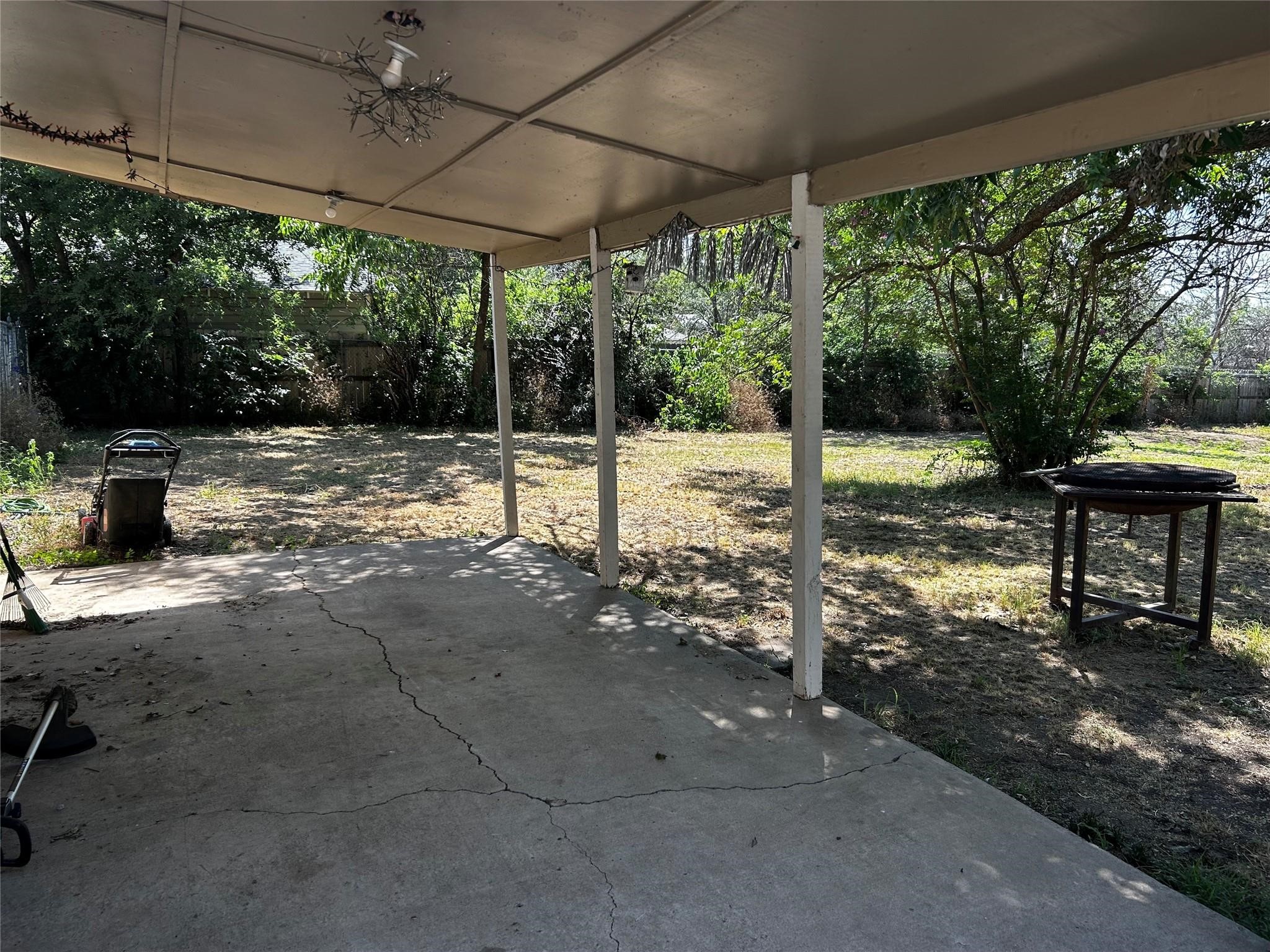 910 W Long Street Stephenville TX 76401
