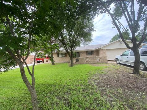 2008 Inverness Drive Carrollton TX 75007