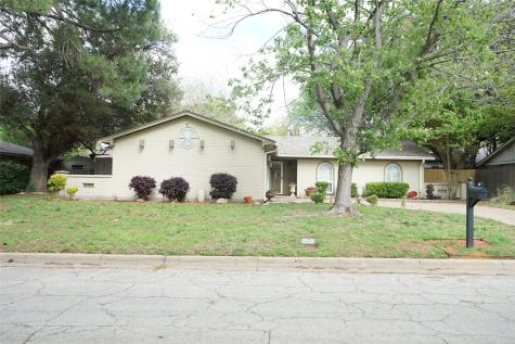 2401 San Diego Drive Arlington TX 76015