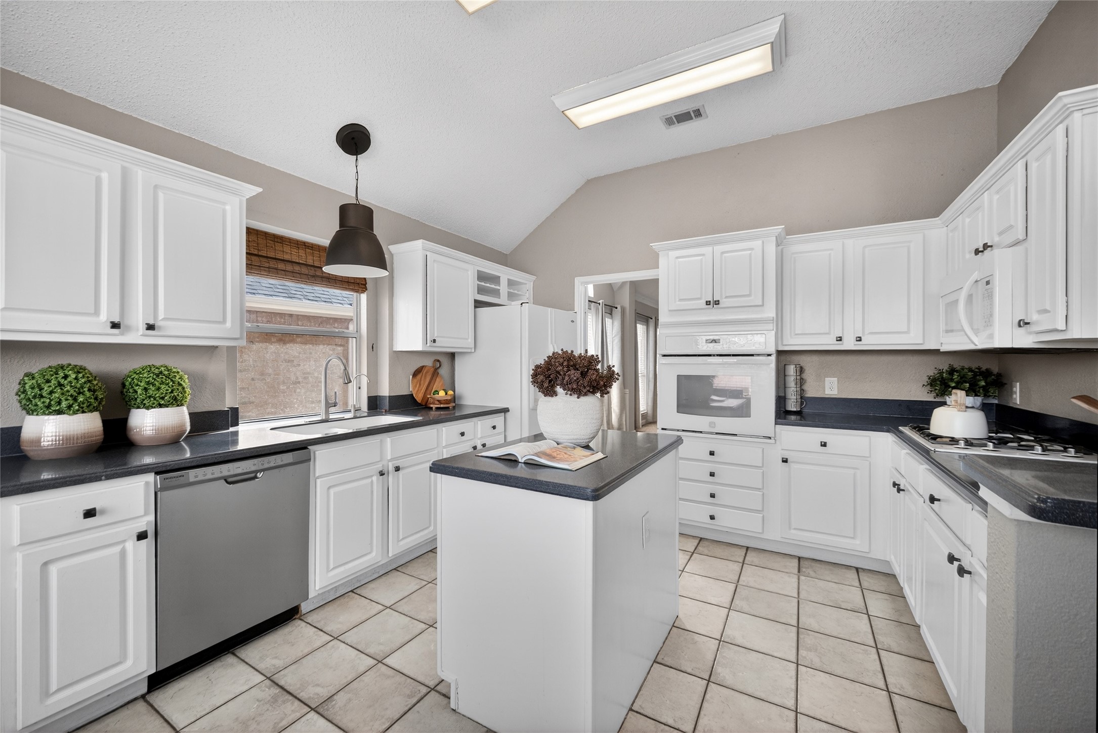 2802 Pecan Meadow Drive Garland TX 75040