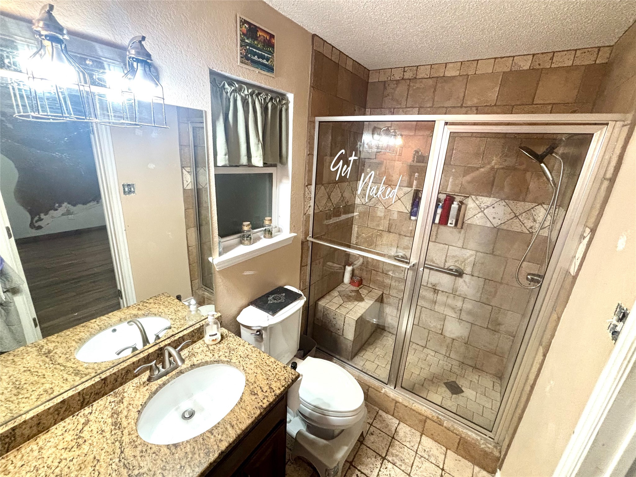421 Arnold Avenue Burleson TX 76028