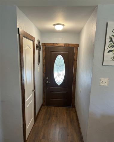 421 Arnold Avenue Burleson TX 76028