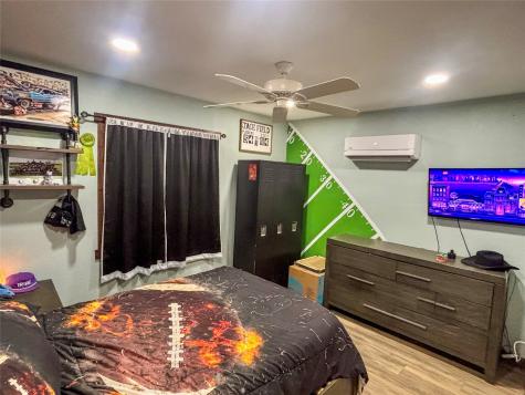 421 Arnold Avenue Burleson TX 76028