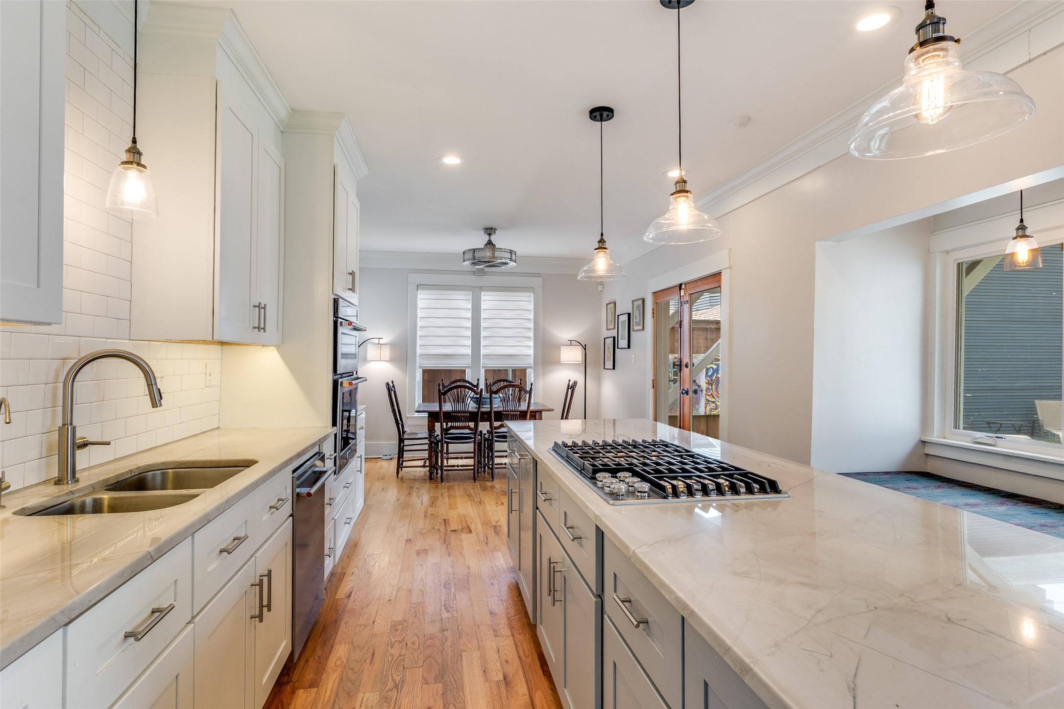 4933 Victor Street Dallas TX 75214